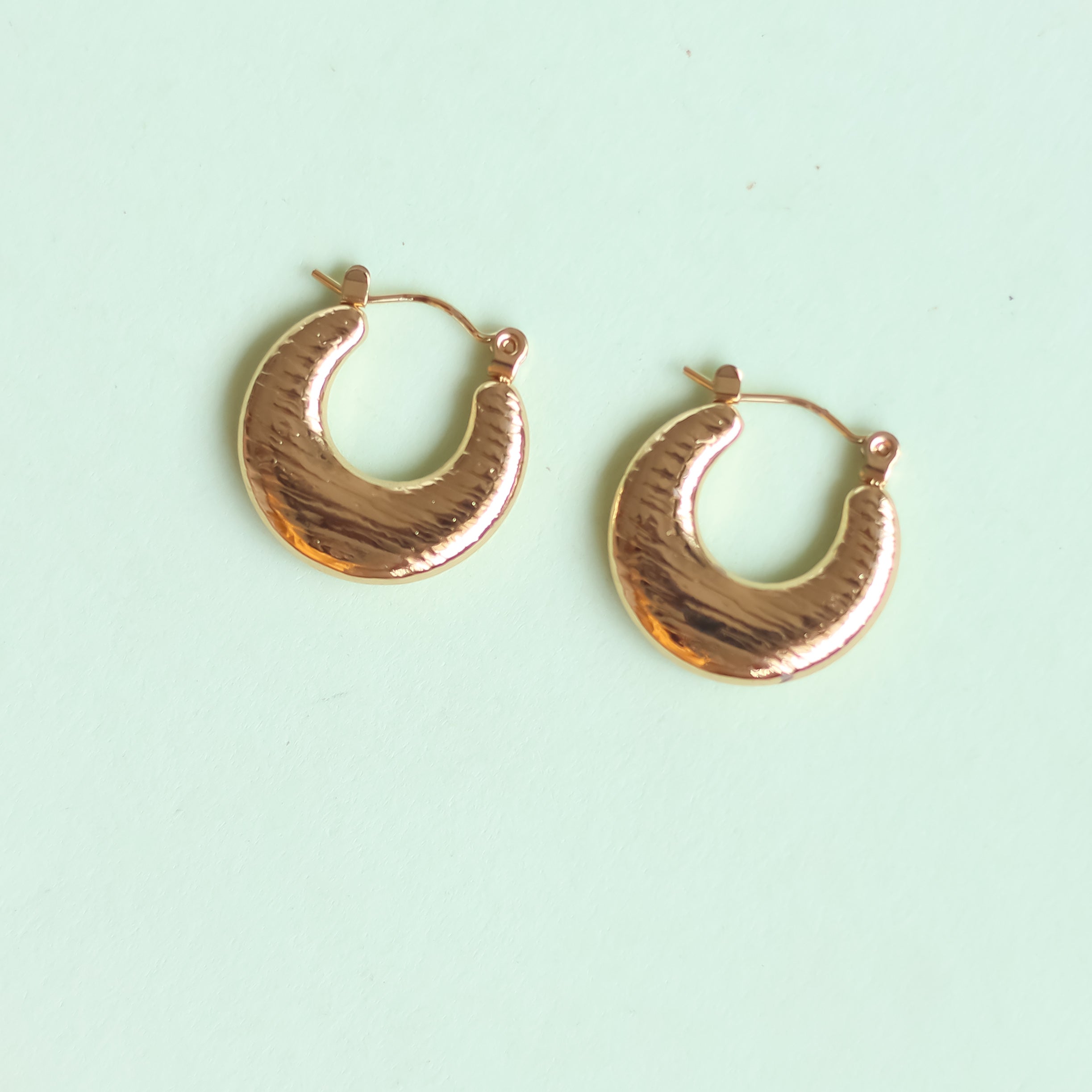 Round Hoops