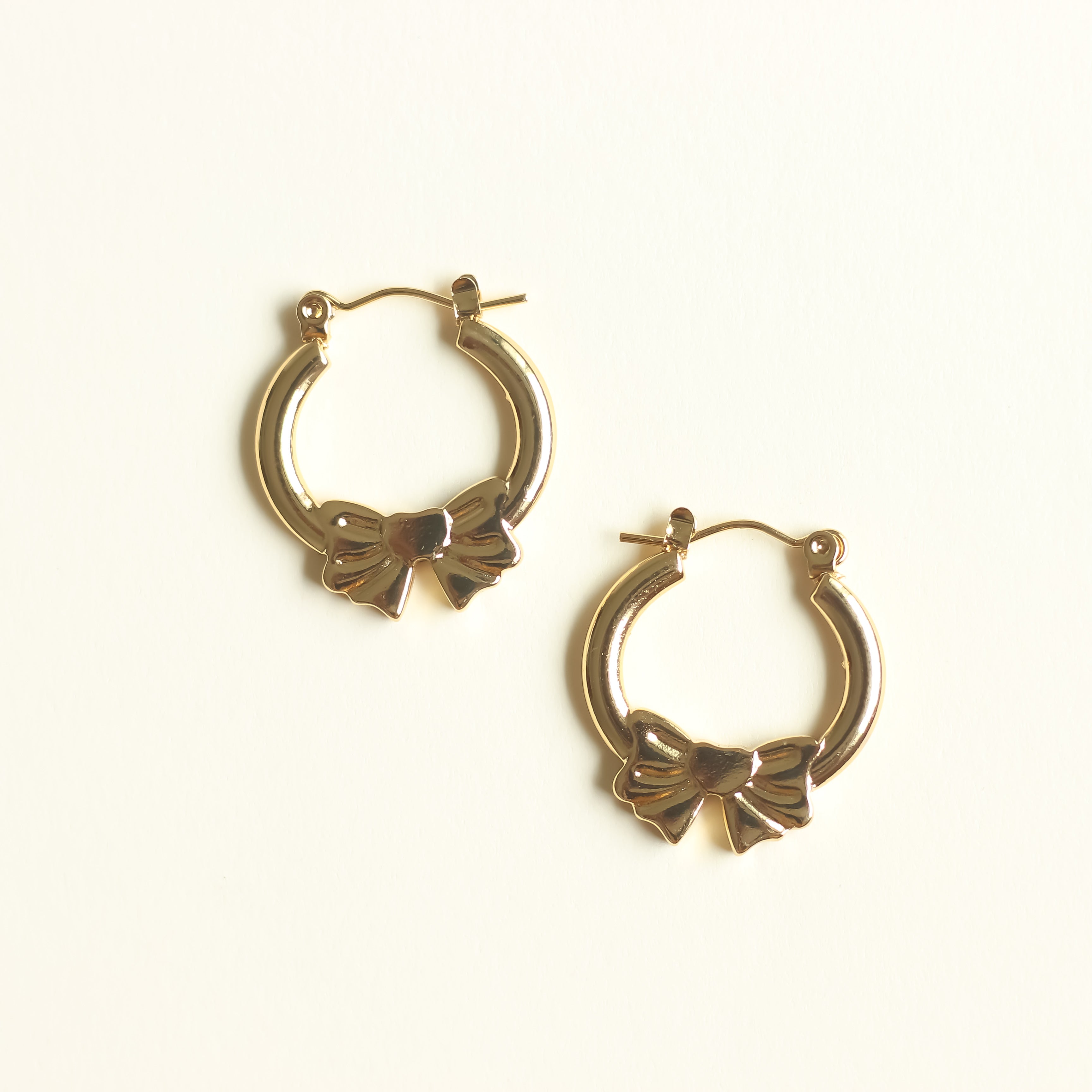 Bow Circle Hoops