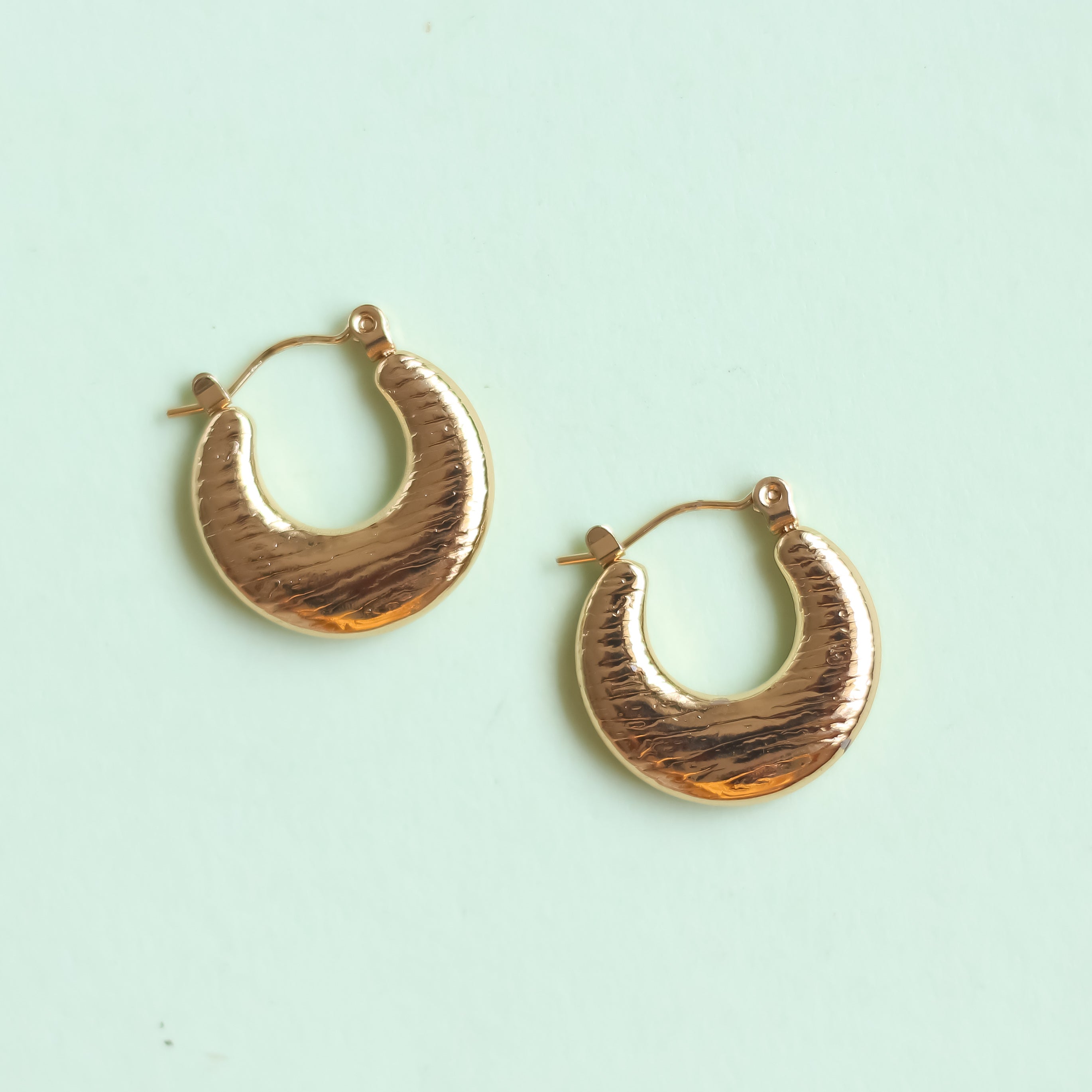 Round Hoops