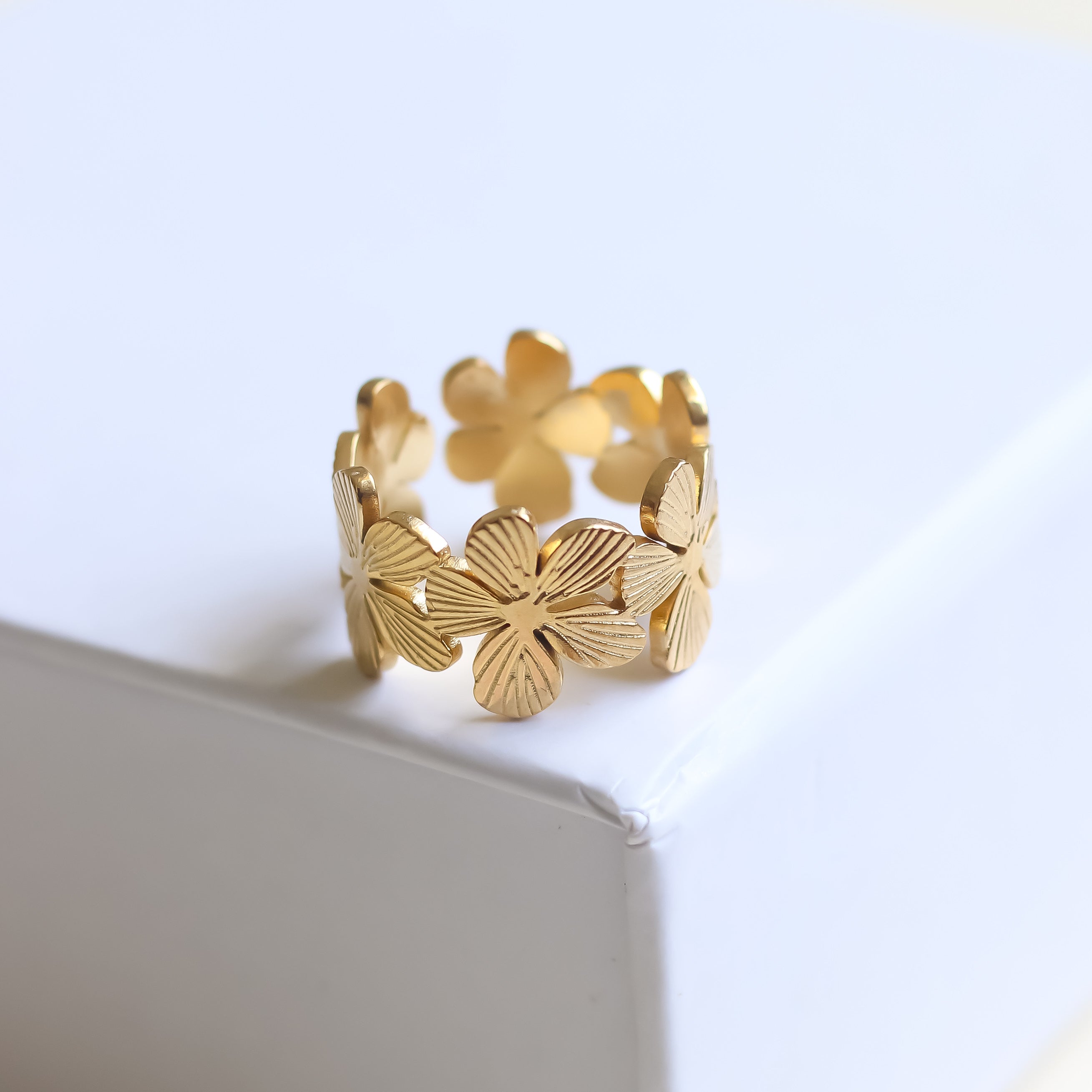 Flower Power Ring | Adjustable Ring