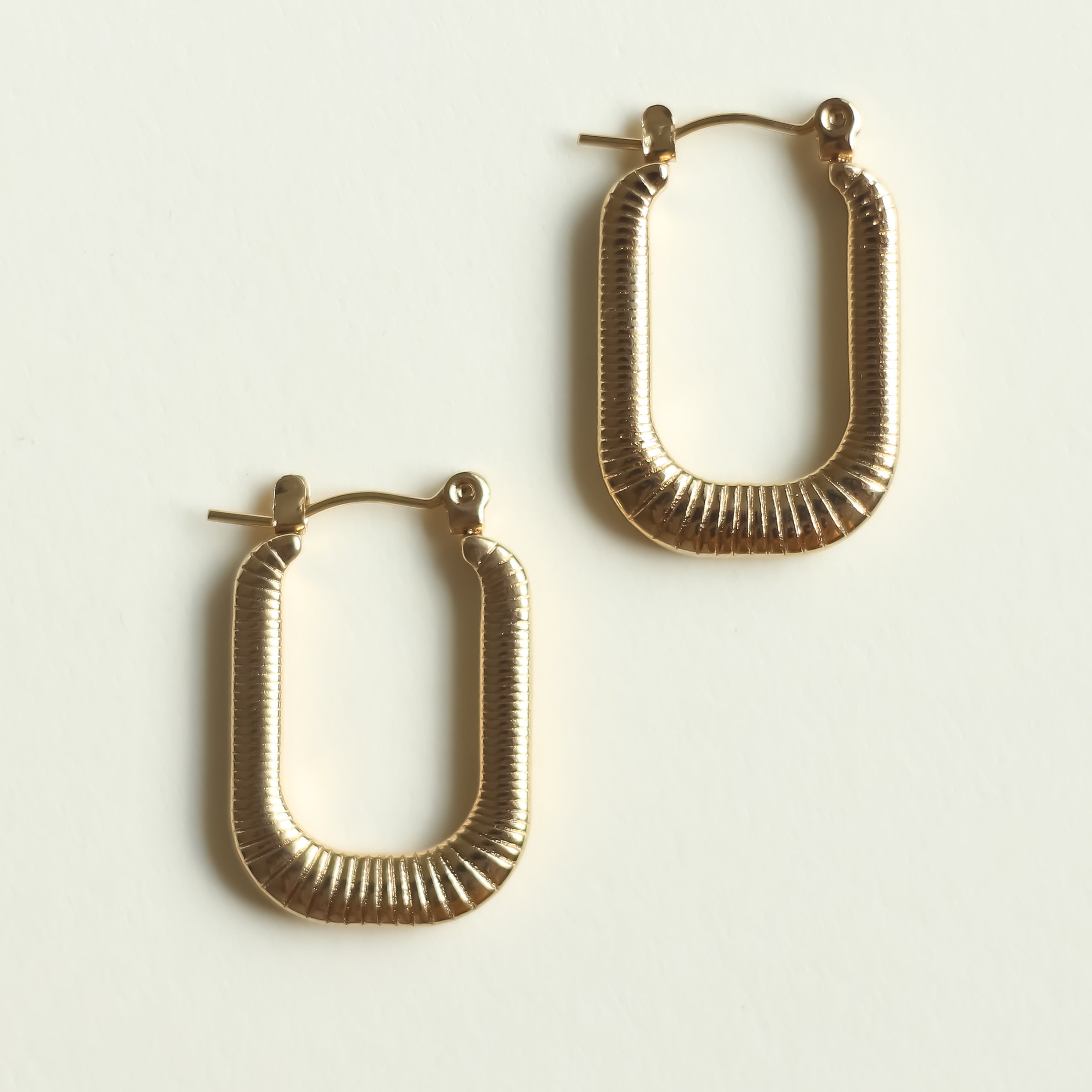 Minimalist Wear Hoops