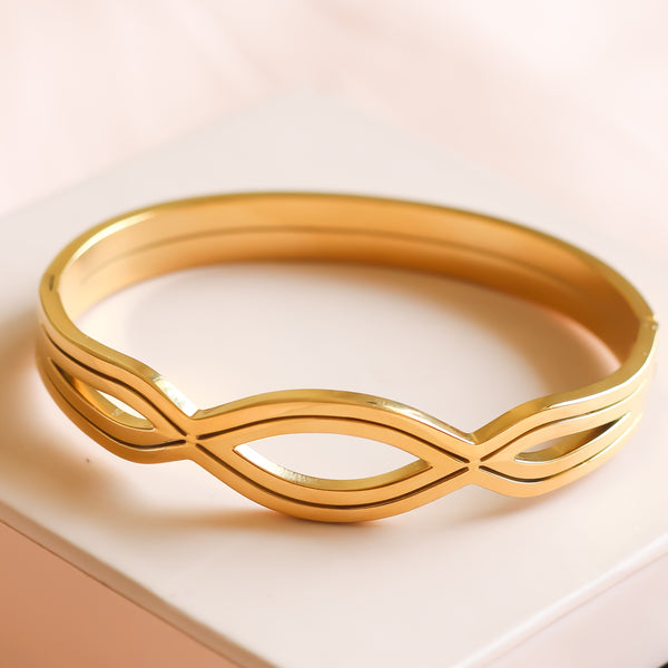 Swirl Bracelet