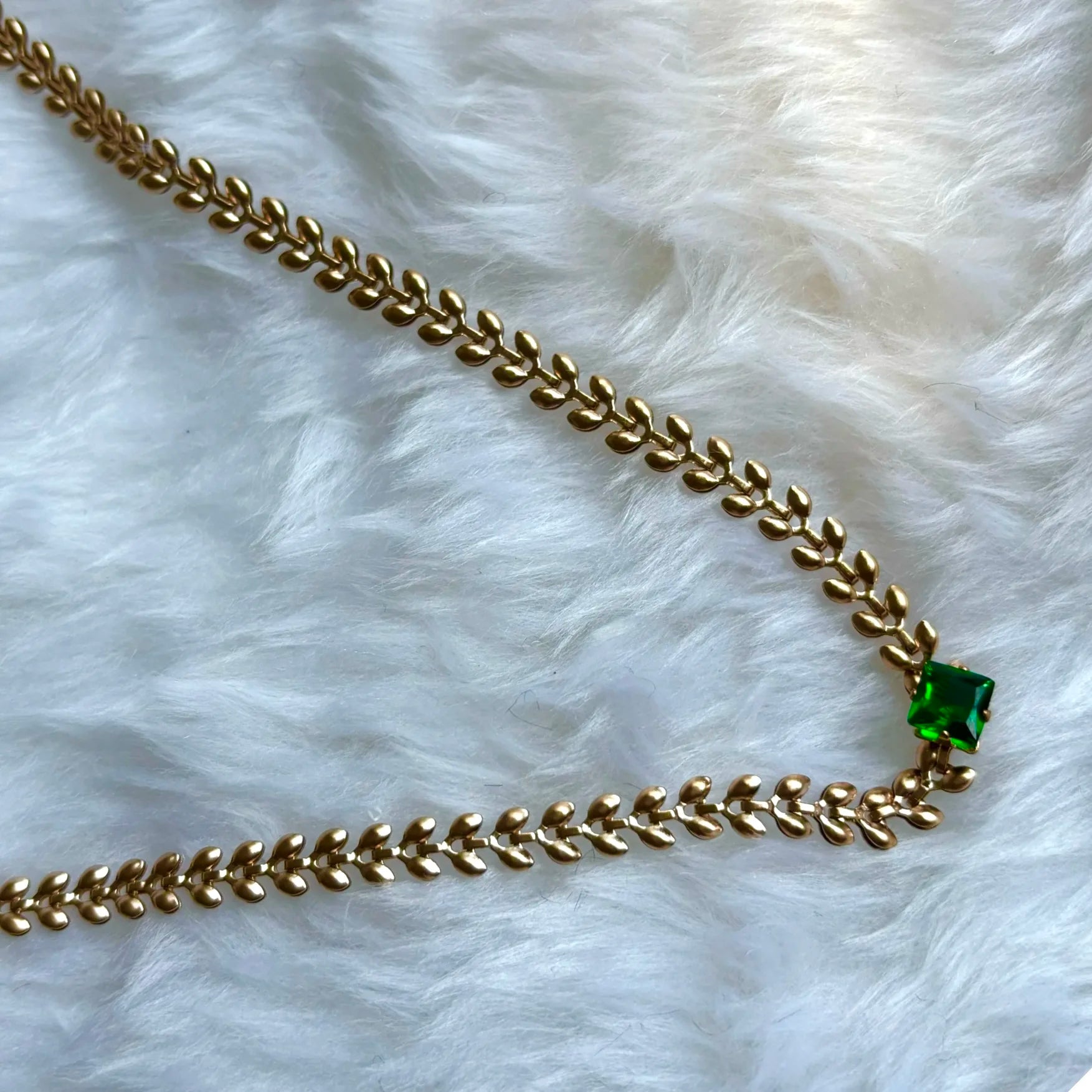 Green Gem Pendant Necklace