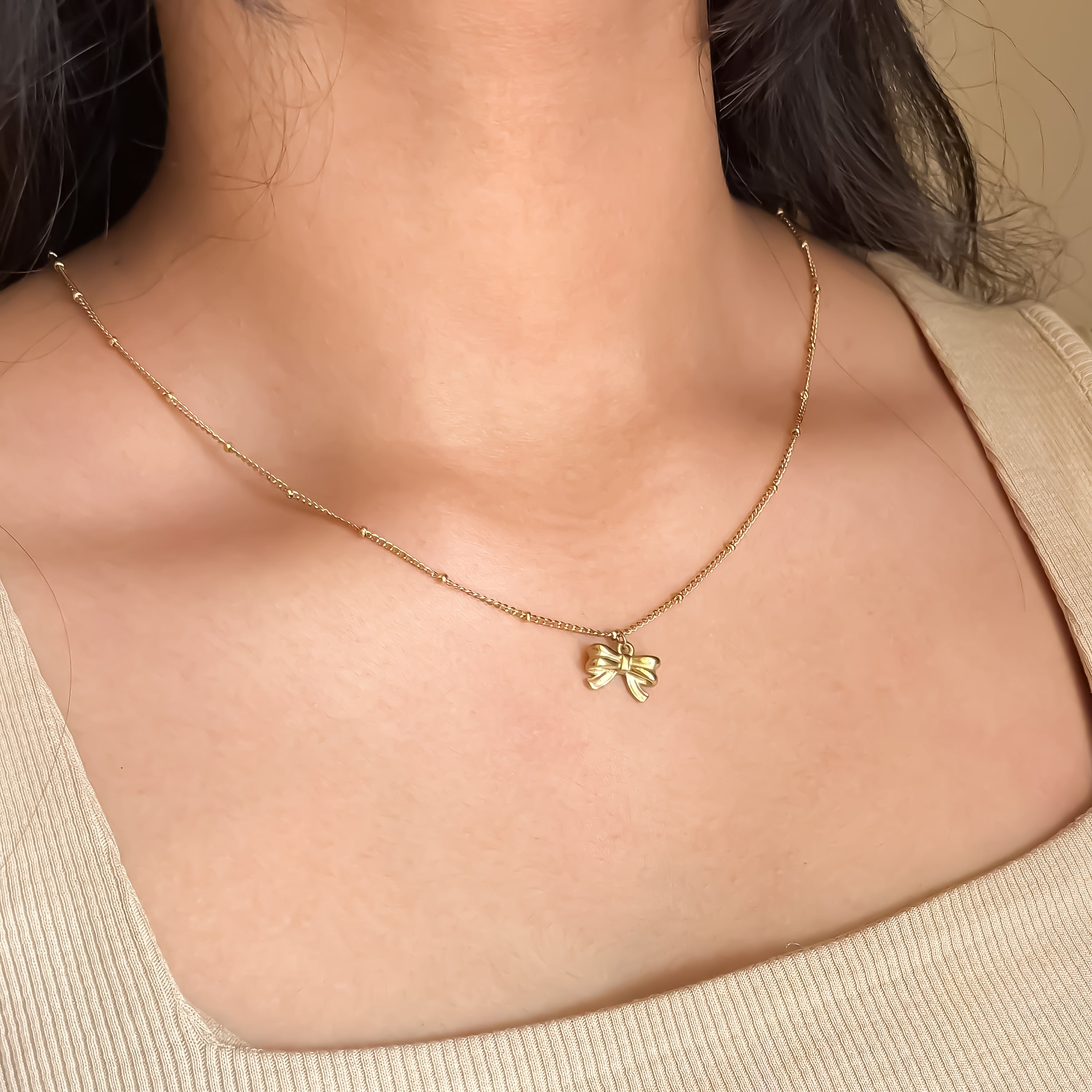 Dainty Bow Necklace