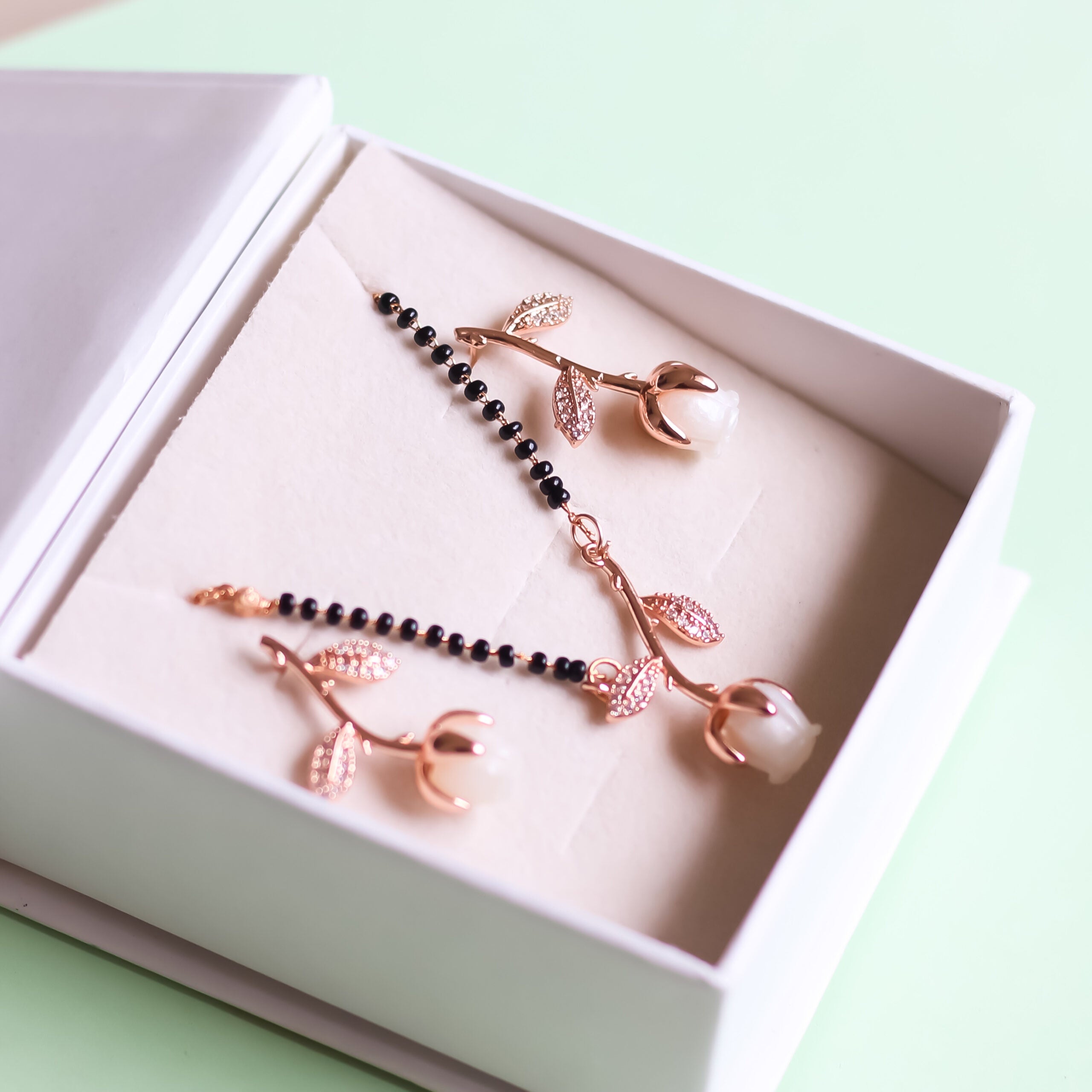 Rose Mangalsutra Set