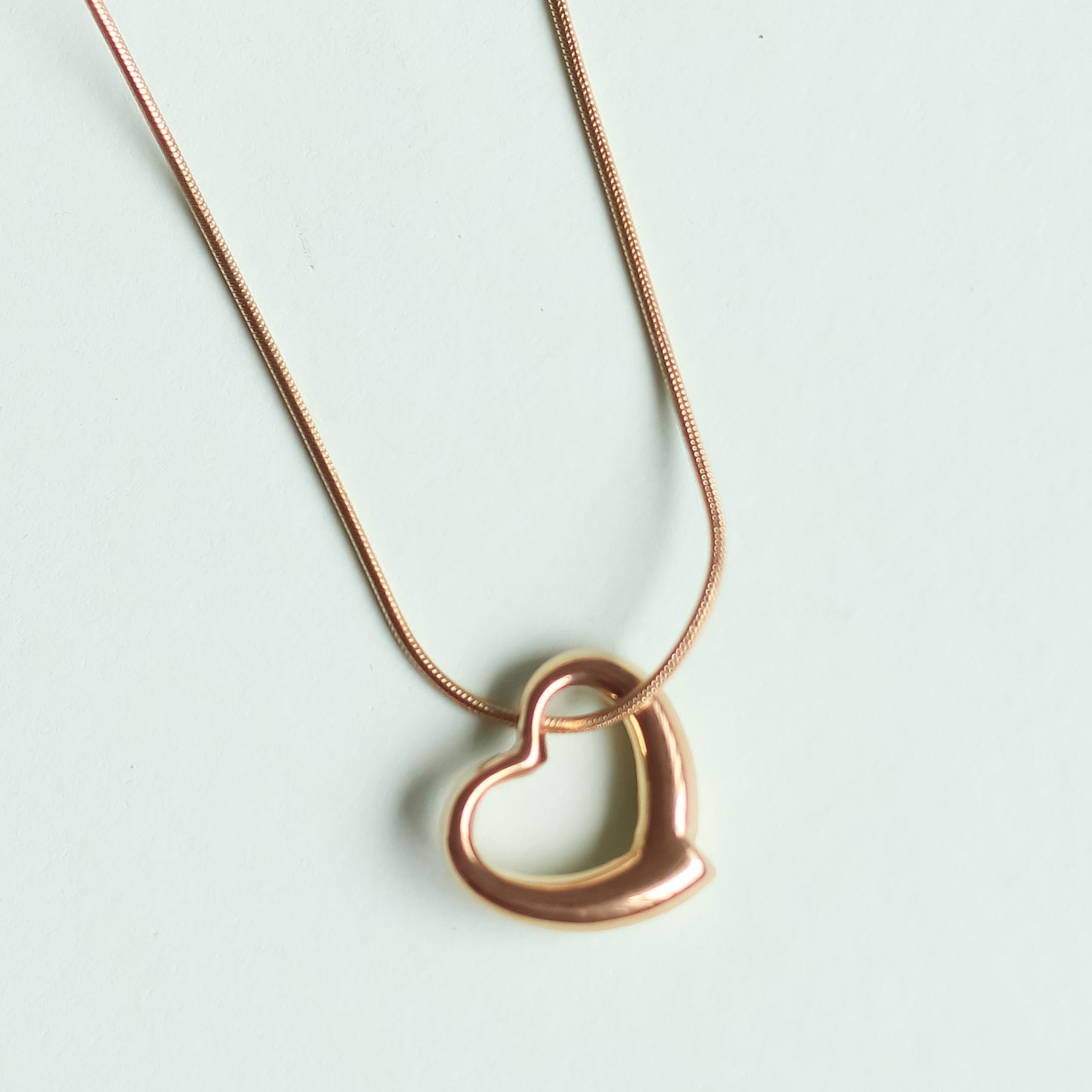 Hollow Love Necklace