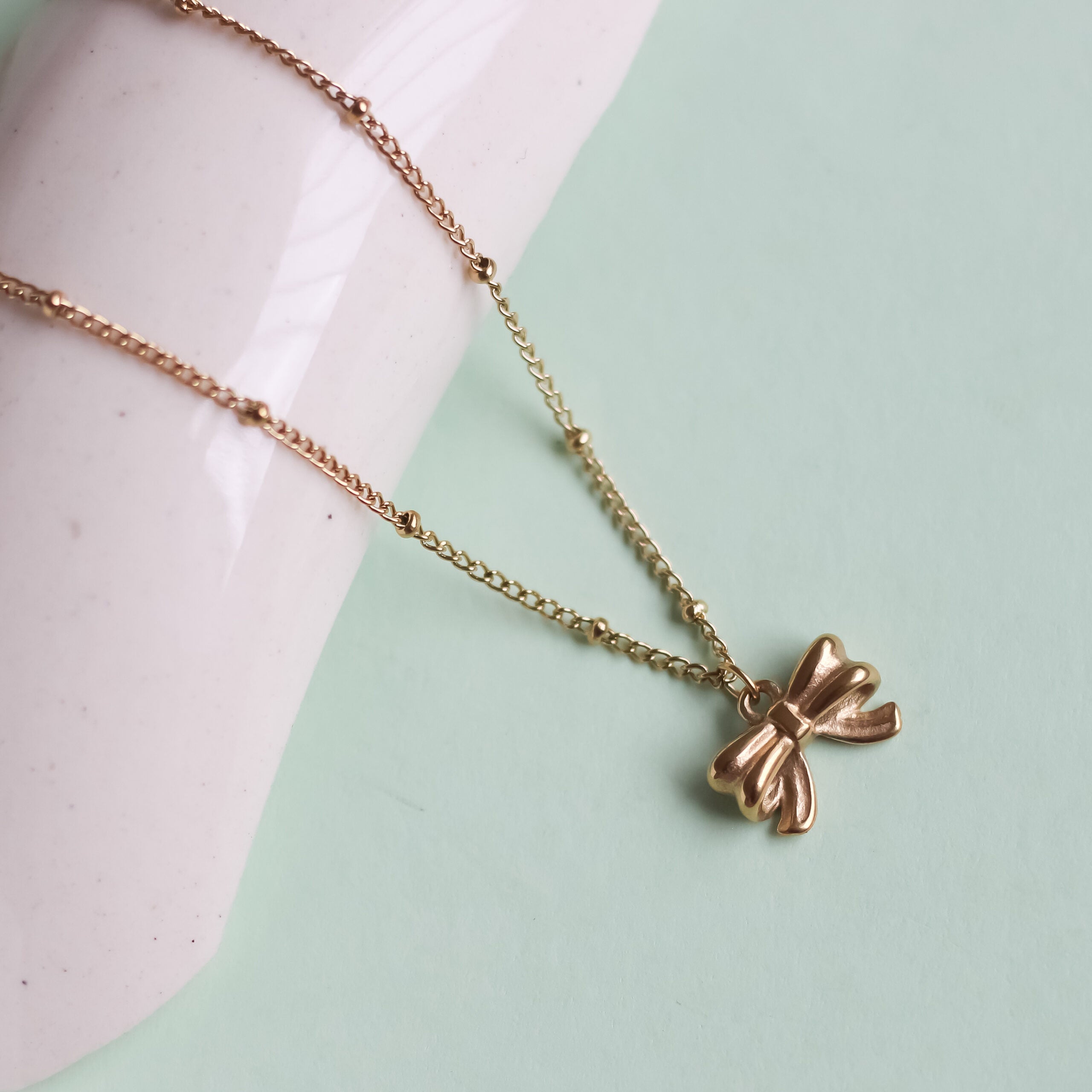 Dainty Bow Necklace