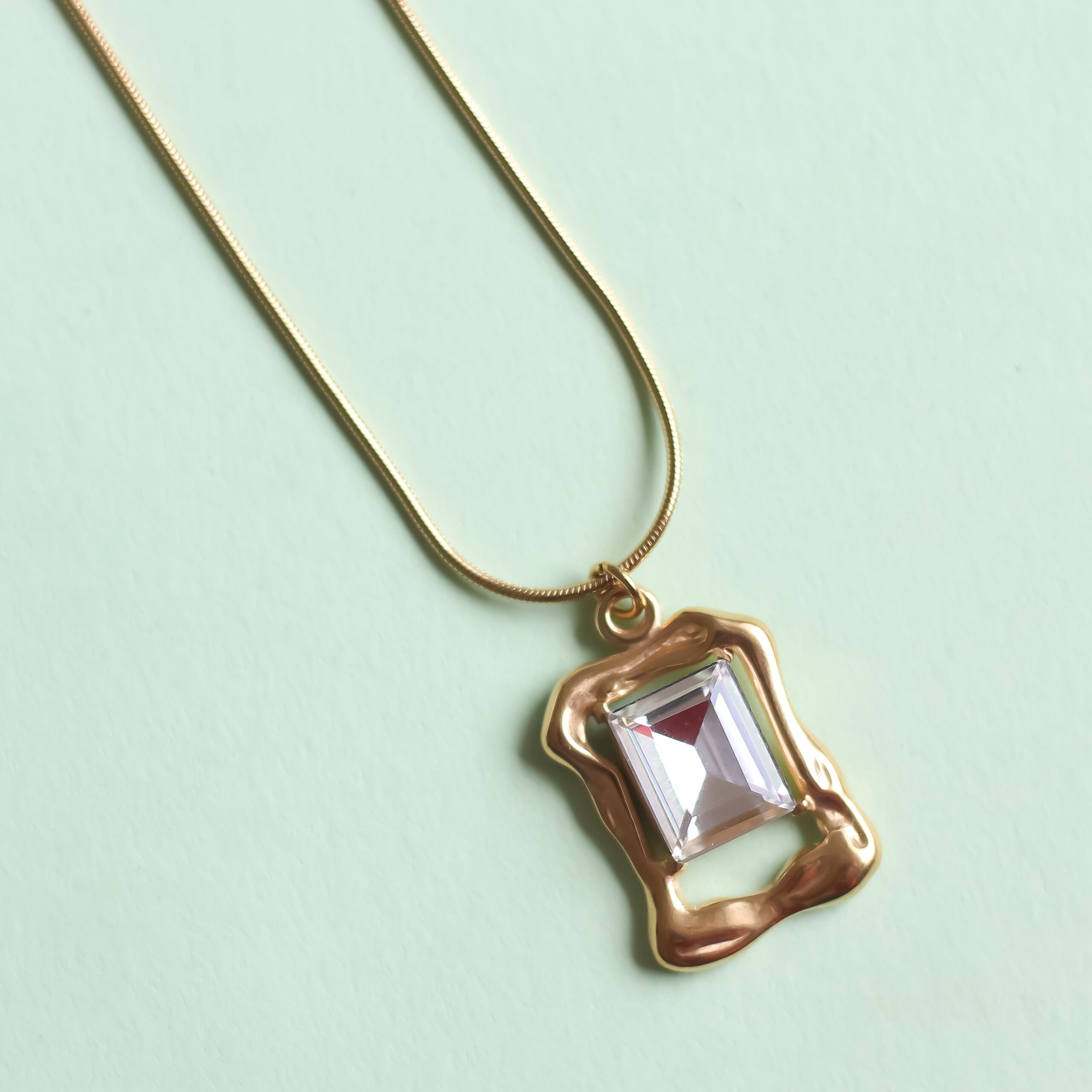 Cubic Frame Necklace