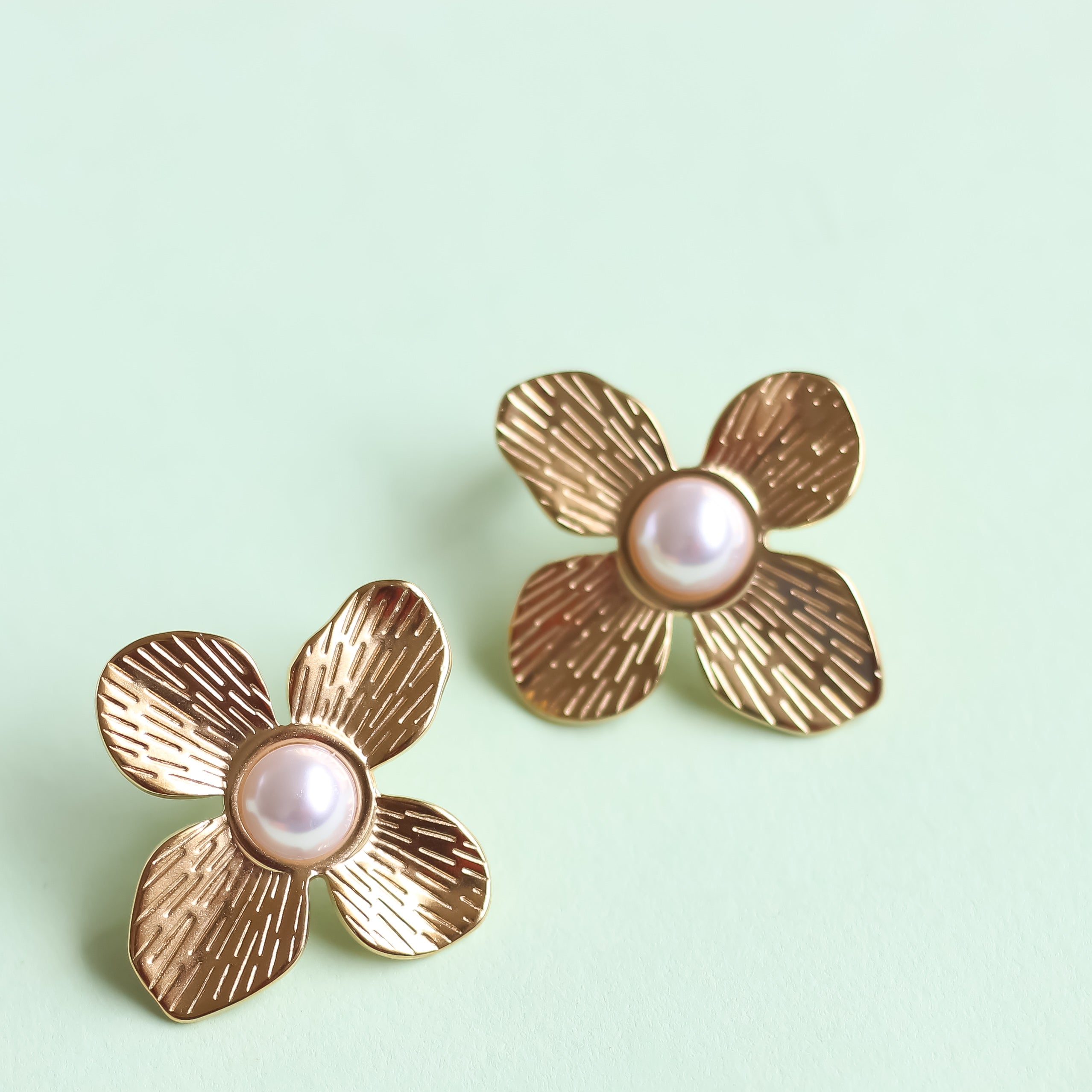 Pearl Flower Earrings