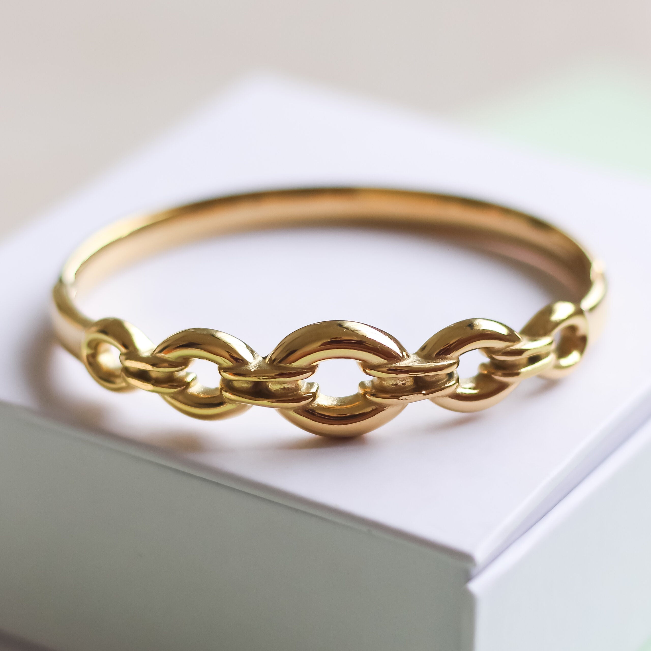 Hollow Link Bangle