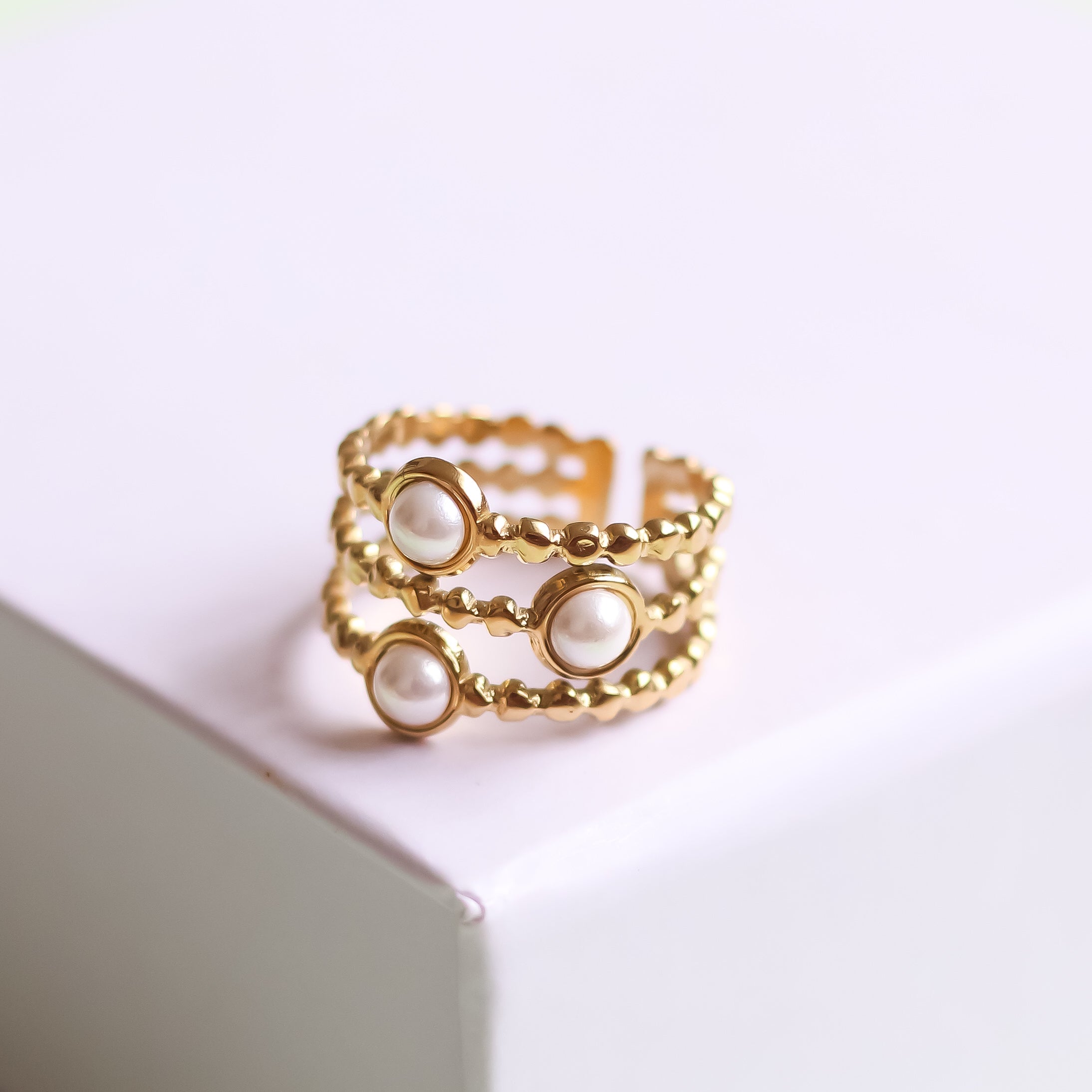 Dalma Pearl Ring