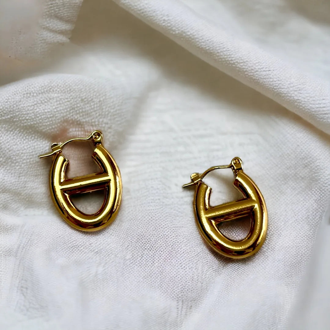 Minimalist Oval Gold Hoops