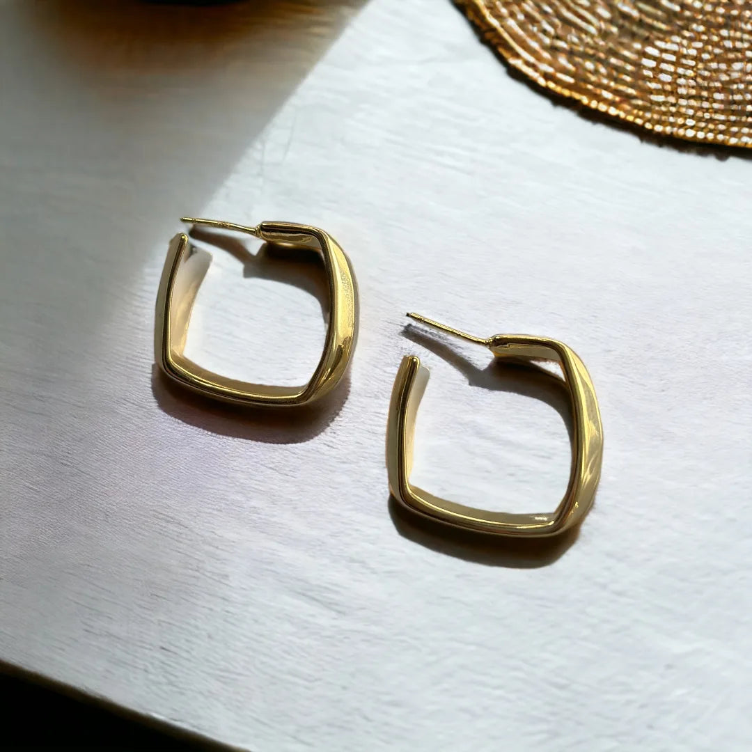 Square Bold Hoops